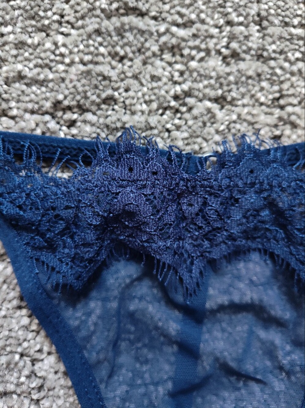 Lingerie Robe With Matching Thong - Picture 5 of 5